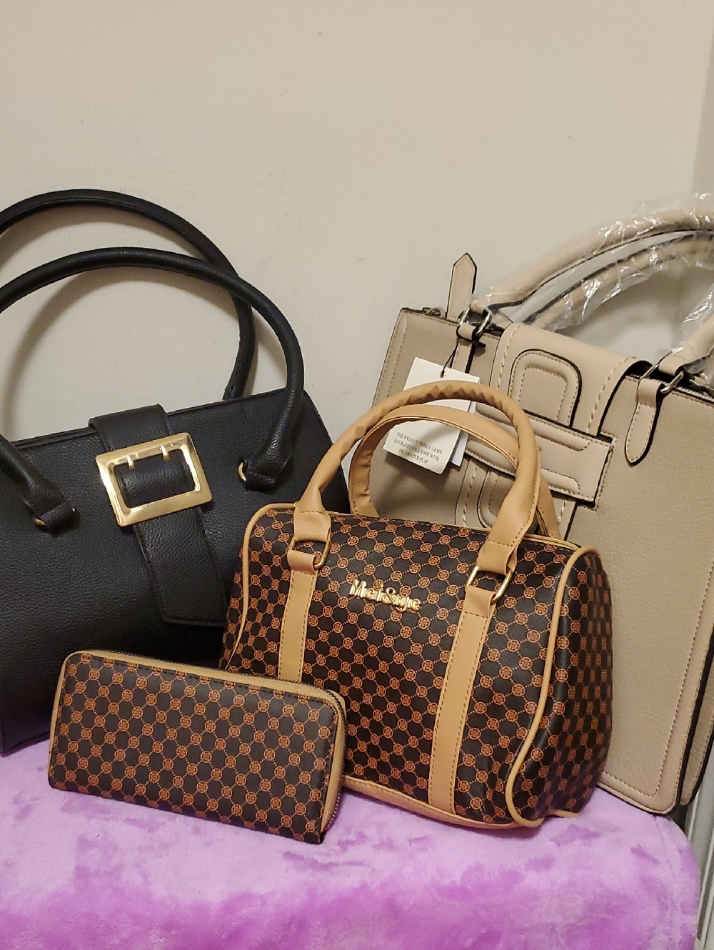 Brown Patterned Handbag with his Wallet + a large Tote + a Black Bag Bundle ( 4)